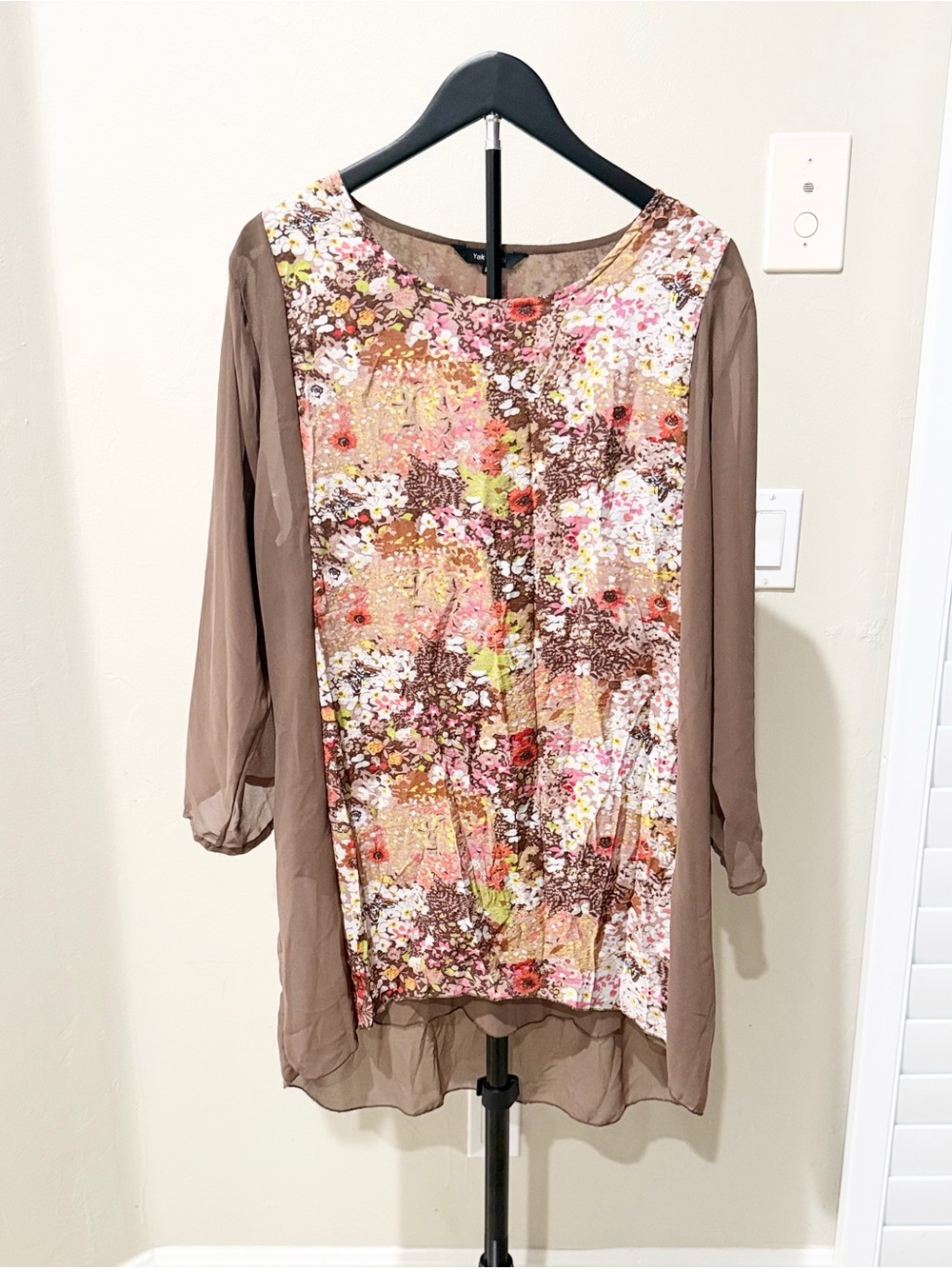 Yak n Yeti Floral Butterfly Sheer Sleeve Boho Tunic Top Boho Hippie Artsy
